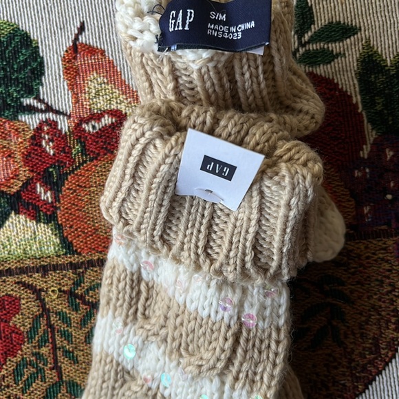 GAP Tan and White Striped Gloves NWT - Picture 4 of 5